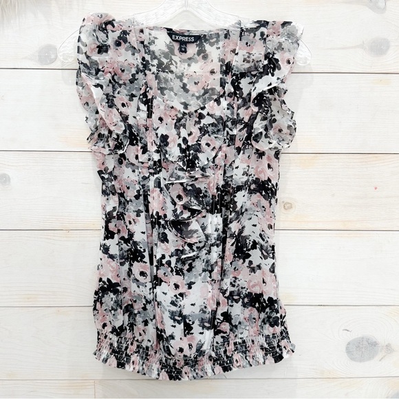 Express flowy chiffon ruffle/ bubble top ❤️ - Picture 3 of 7